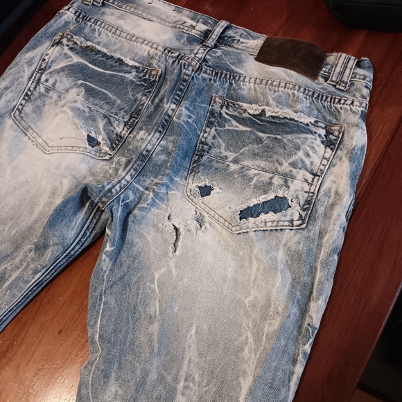 Akoo distressed jeans - Picture 5 of 8